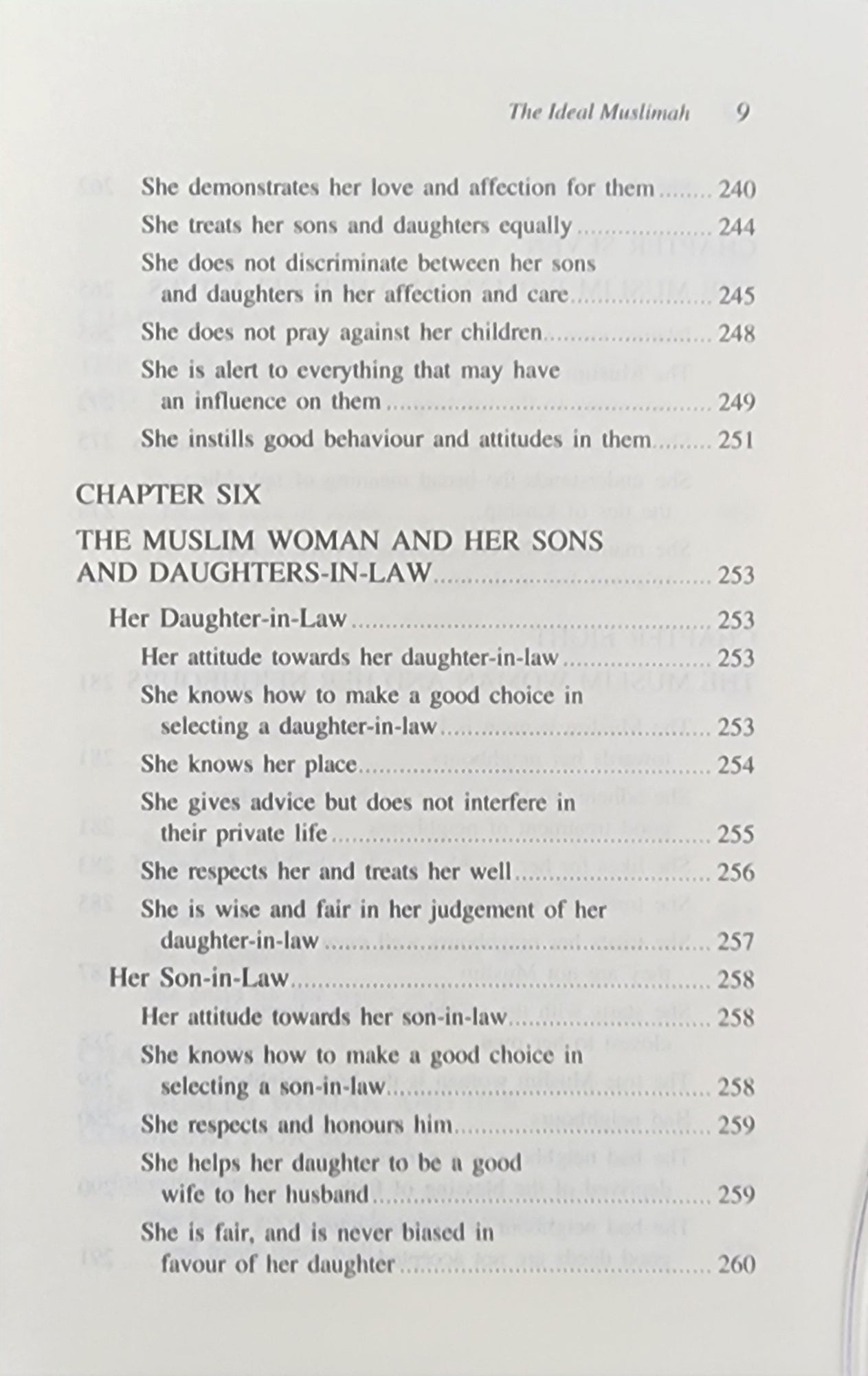 The Ideal Muslimah - The Islamic Book Cafe LLC