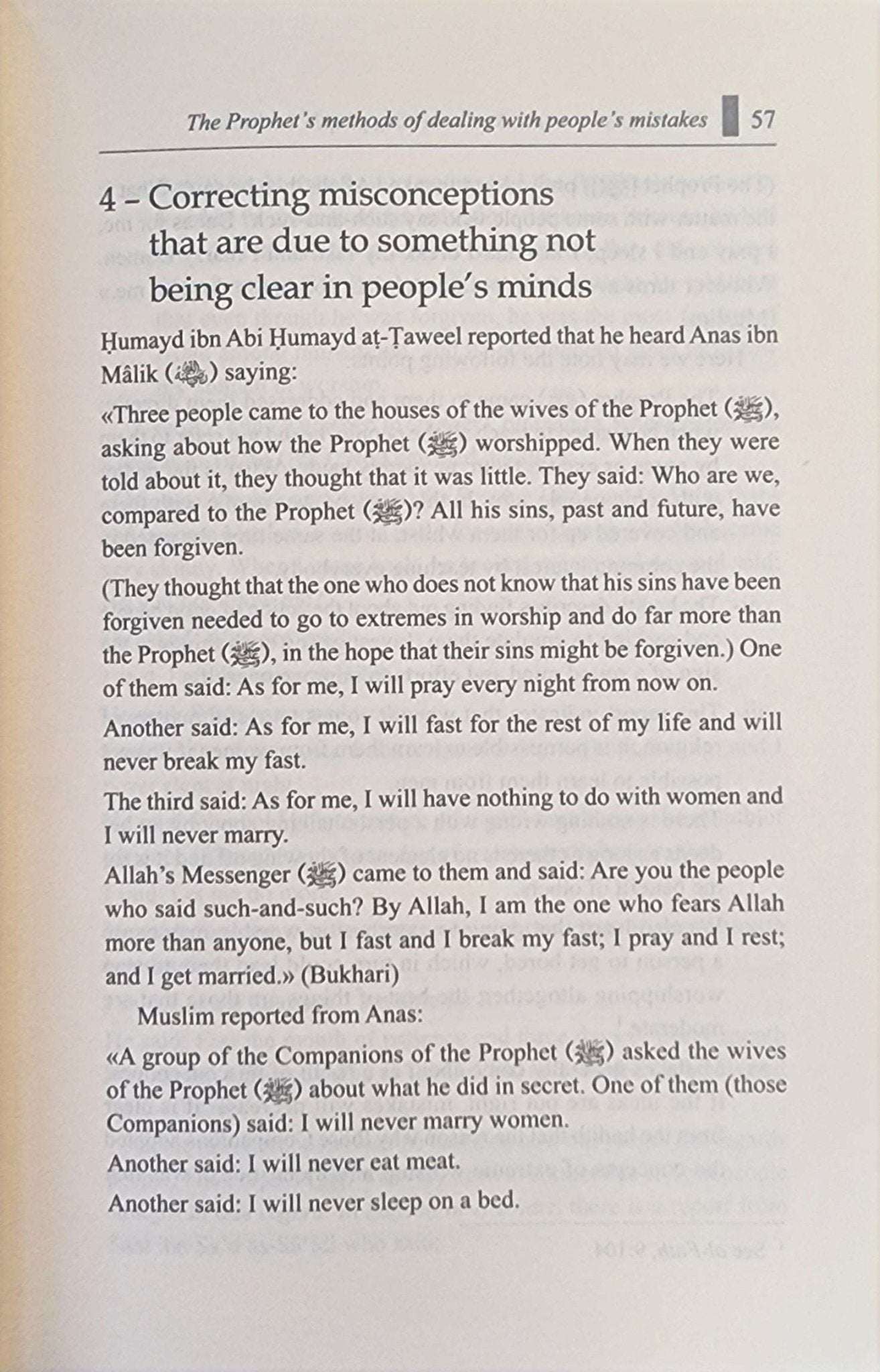 The Prophet's Methods of Correcting Peoples Mistakes | By Muhammad Salih al - Munajjid - The Islamic Book Cafe LLC